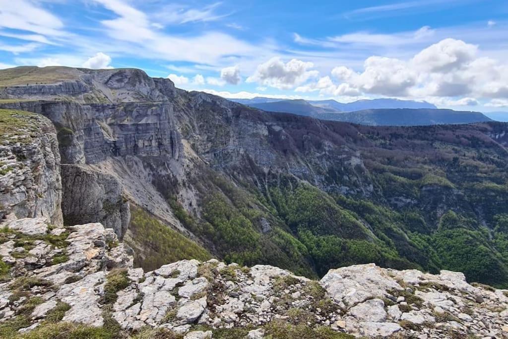 Logement Standing Wifi Vercors 'In Saint-Jean-en-Royans Dış mekan fotoğraf